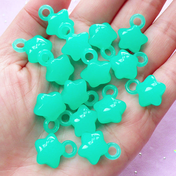 Star Acrylic Charm Mix | Assorted Kawaii Plastic Charms in Jelly Candy  Color (18 pcs / 14mm x 18mm)