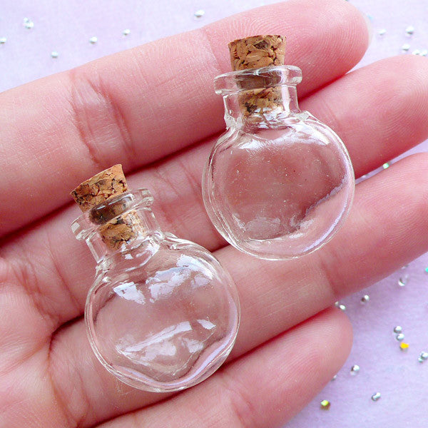 Miniature Glass Bottle in Round Ball Shape | Dollhouse Glass Vial | Mini  Glass Jar | Terrarium Pendant Making (17mm x 23mm / 2 pcs)