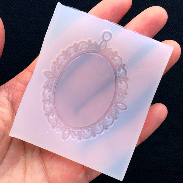 Silicone Pendant Mold With a Hole, Resin Jewelry Mold, Rectangular Round  Pendant Resin Mold, High Quality Jewelry Craft Mold 