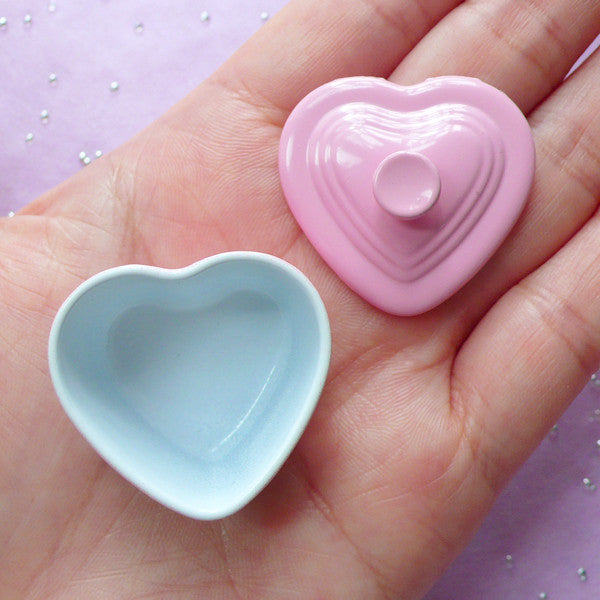 Miniature Casserole Pot in Heart Shape, Dollhouse Cooking Utensil, D, MiniatureSweet, Kawaii Resin Crafts, Decoden Cabochons Supplies