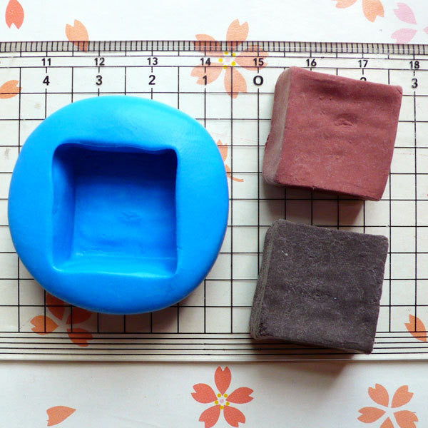 15 x 15 cm Square mold for deep pour - 2 cm deep