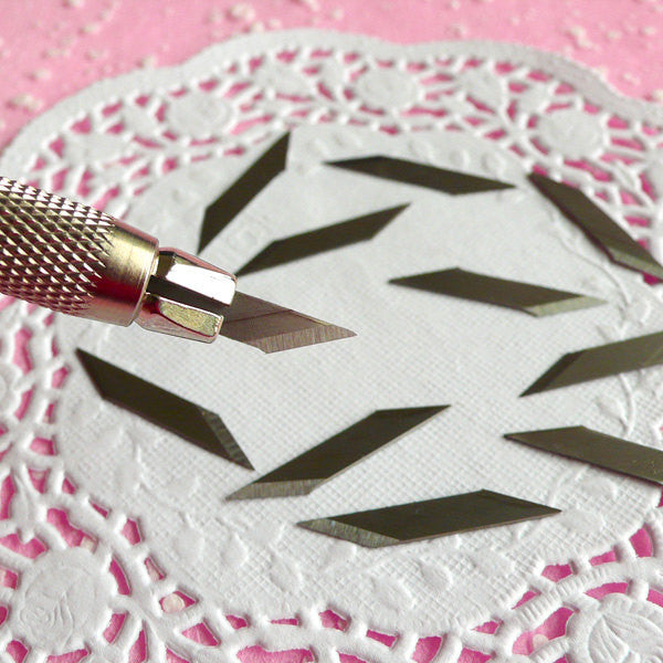 What are the best craft and paper cutting tools to use