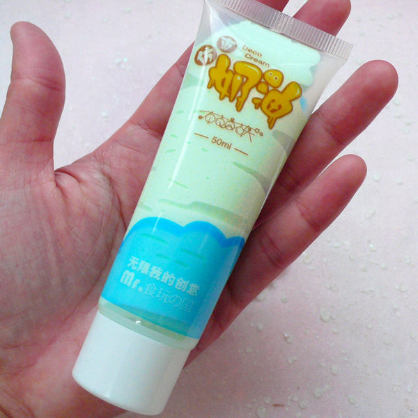 Decoden Whipped Cream Glue, Bright Mint Green Color, for Cell