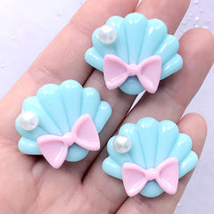 Seashell with Pearl and Bow Cabochons | Scalloped Shell Embellishments | Kawaii Decoden Supplies (3 pcs / Baby Blue / 30mm x 25mm)